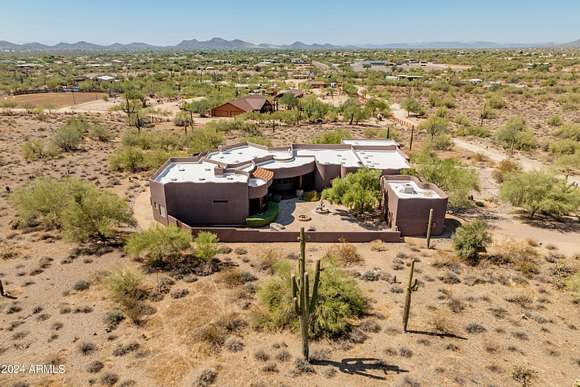 5 Acres of Residential Land with Home for Sale in Cave Creek, Arizona