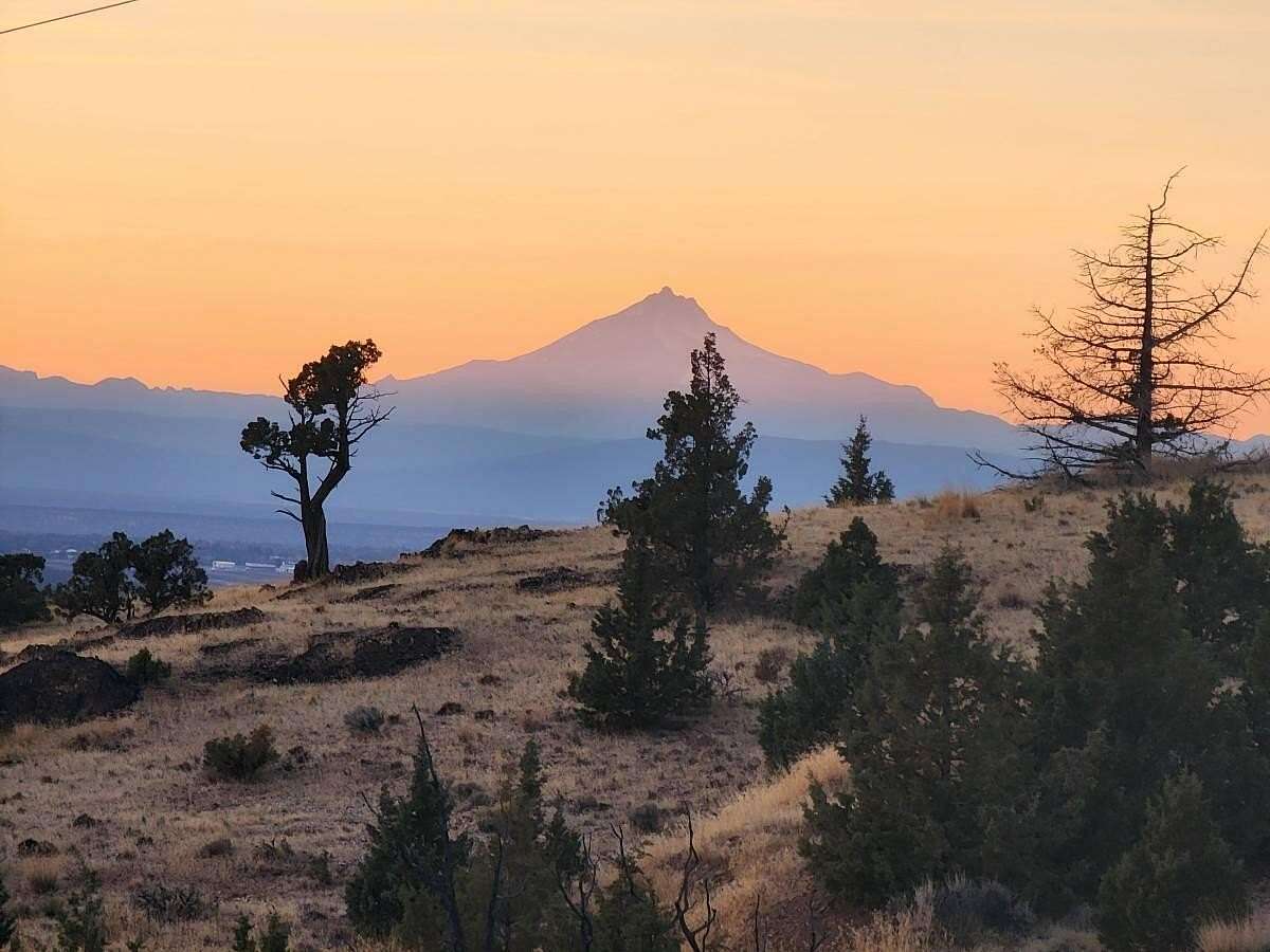 3.43 Acres of Residential Land for Sale in Powell Butte, Oregon