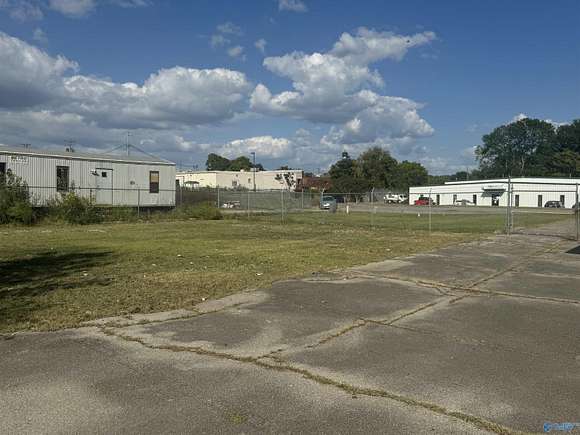 0.21 Acres of Commercial Land for Sale in Huntsville, Alabama