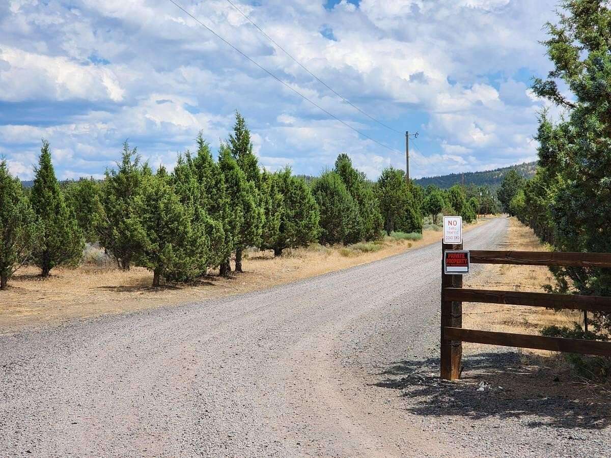 28.22 Acres of Recreational Land for Sale in Prineville, Oregon