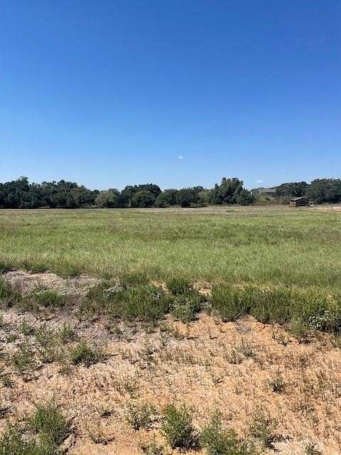 2 Acres of Residential Land for Sale in Poolville, Texas