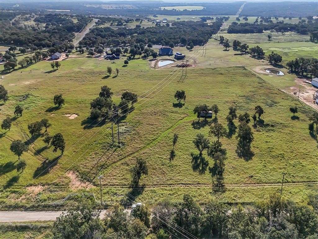 5.331 Acres of Residential Land for Sale in Santo, Texas