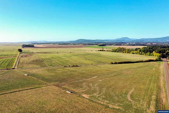 172.44 Acres of Agricultural Land for Sale in Corvallis, Oregon