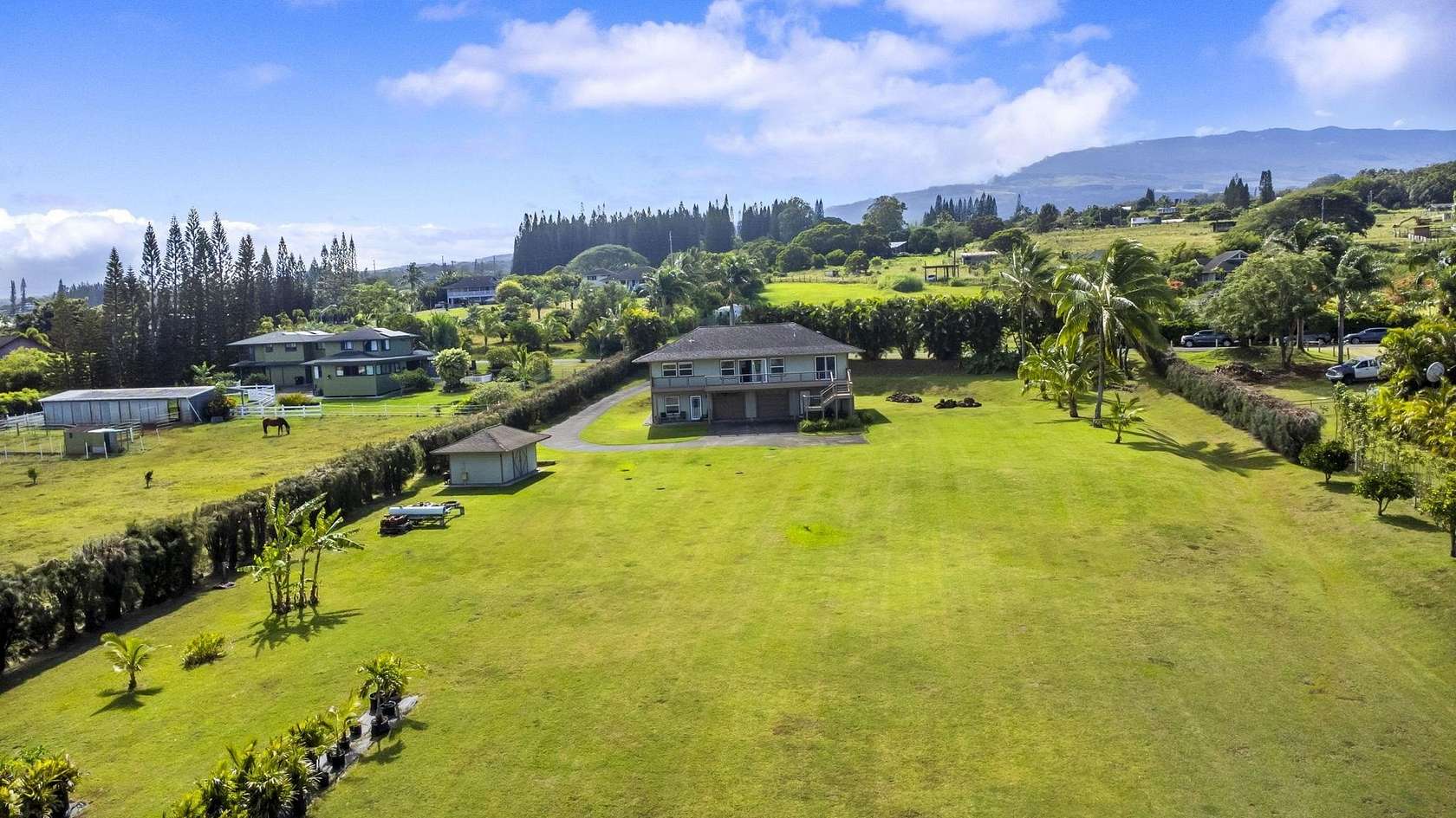 2 Acres of Residential Land with Home for Sale in Haʻikū, Hawaii