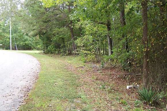 7.5 Acres of Land for Sale in Kenbridge, Virginia