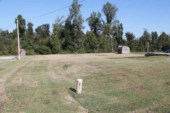 0.7 Acres of Residential Land for Sale in Dresden, Tennessee