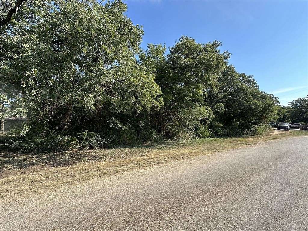 1 Acre of Land for Sale in Joshua, Texas