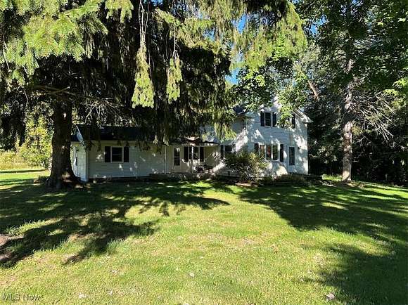 3.02 Acres of Residential Land with Home for Sale in Thompson, Ohio