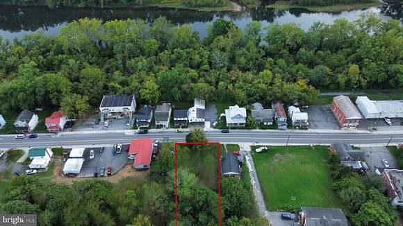 0.51 Acres of Mixed-Use Land for Sale in Hancock, Maryland