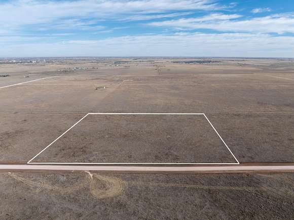 10 Acres of Agricultural Land for Sale in Canyon, Texas