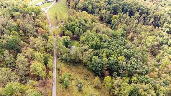 2.5 Acres of Residential Land for Sale in Fairmont, West Virginia