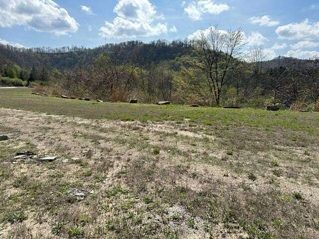 30.6 Acres of Land for Sale in Pikeville, Kentucky