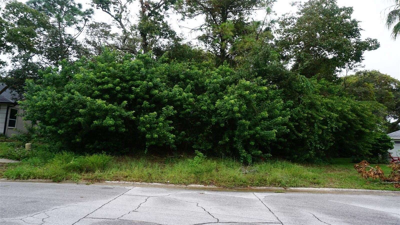 0.27 Acres of Residential Land for Sale in Palm Harbor, Florida