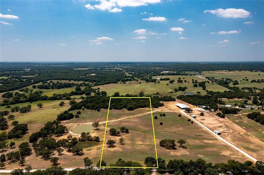 12 Acres of Land for Sale in Whitesboro, Texas