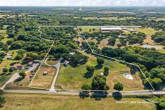 26.8 Acres of Agricultural Land with Home for Sale in Whitesboro, Texas