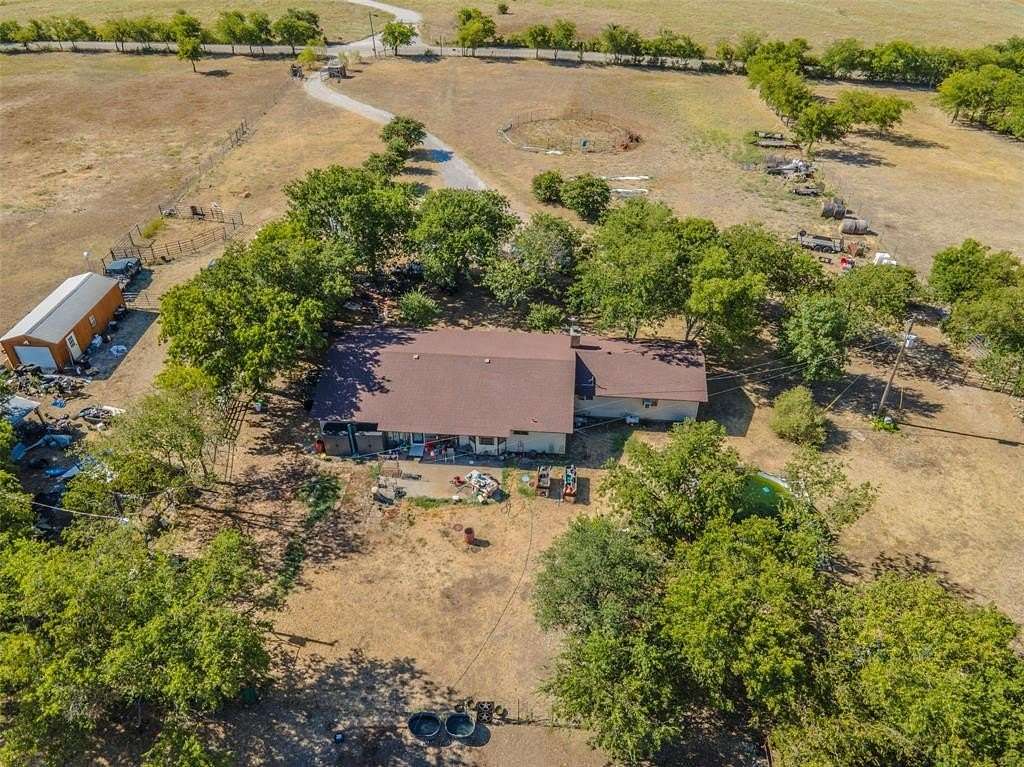 50 Acres of Agricultural Land with Home for Sale in Decatur, Texas