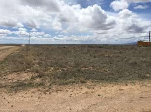 1 Acre of Residential Land for Sale in Moriarty, New Mexico