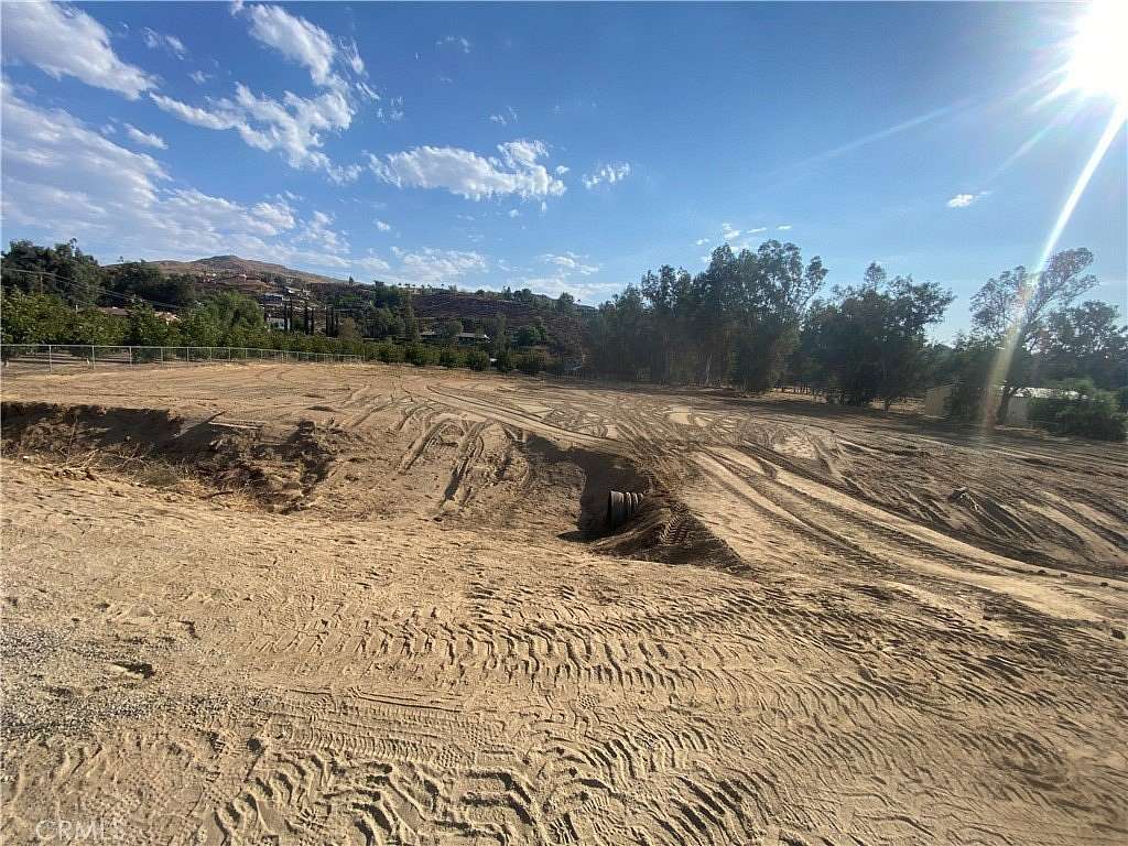 1.49 Acres of Residential Land for Sale in Hemet, California