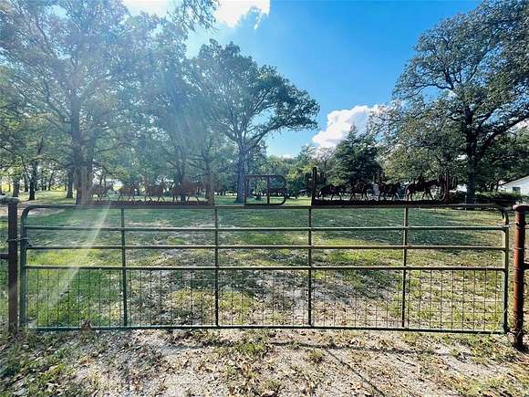 2.65 Acres of Residential Land for Sale in Wills Point, Texas