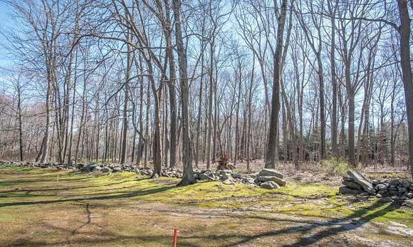 1.26 Acres of Residential Land for Sale in Ridgefield, Connecticut