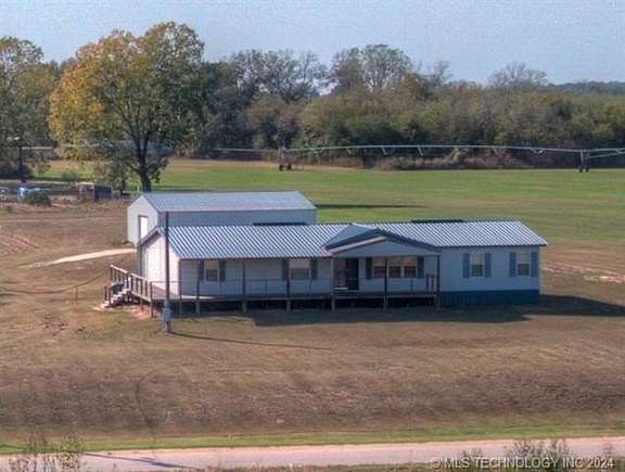 4.711 Acres of Residential Land with Home for Sale in Bixby, Oklahoma