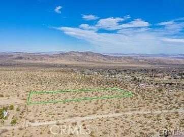 5 Acres of Residential Land for Sale in Joshua Tree, California