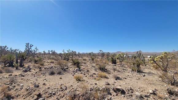 1.07 Acres of Residential Land for Sale in Dolan Springs, Arizona