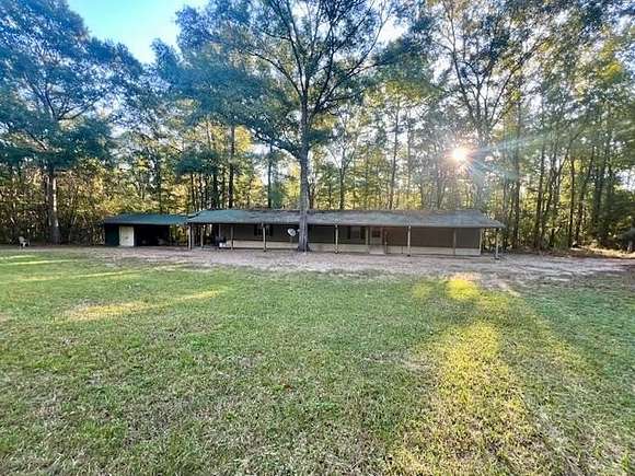 8 Acres of Residential Land with Home for Sale in Gloster, Mississippi