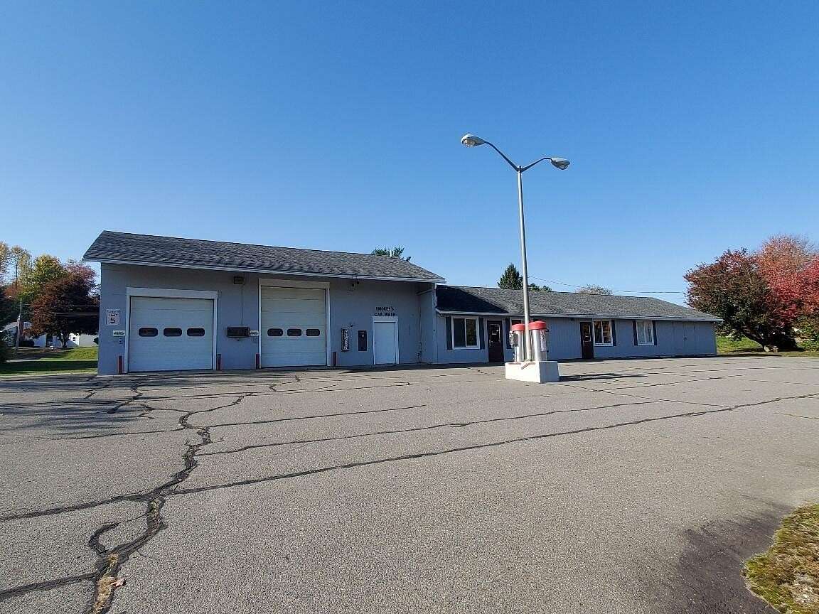 2 Acres of Improved Commercial Land for Sale in Baileyville Town, Maine