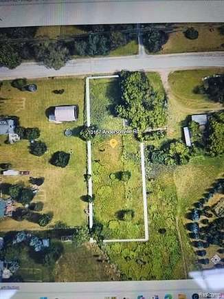 1 Acre of Residential Land for Sale in Clarkston, Michigan