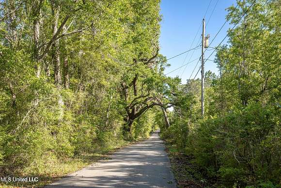 8 Acres of Land for Sale in Ocean Springs, Mississippi