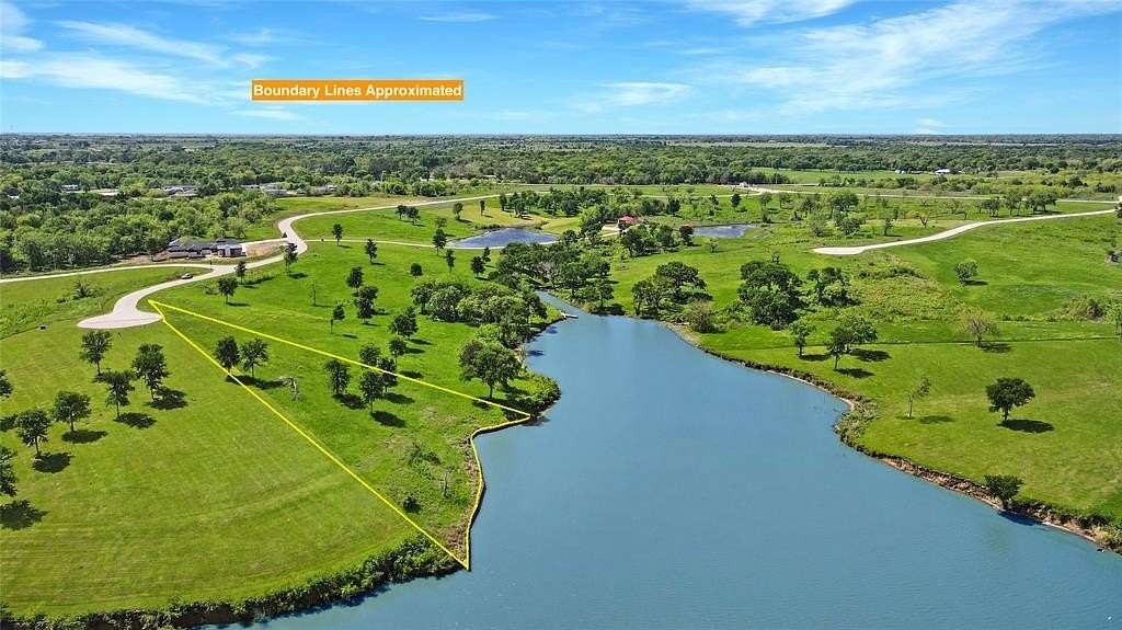 1.1 Acres of Residential Land for Sale in Corsicana, Texas