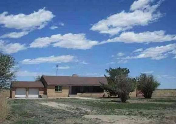 10 Acres of Residential Land with Home for Sale in Scott City, Kansas