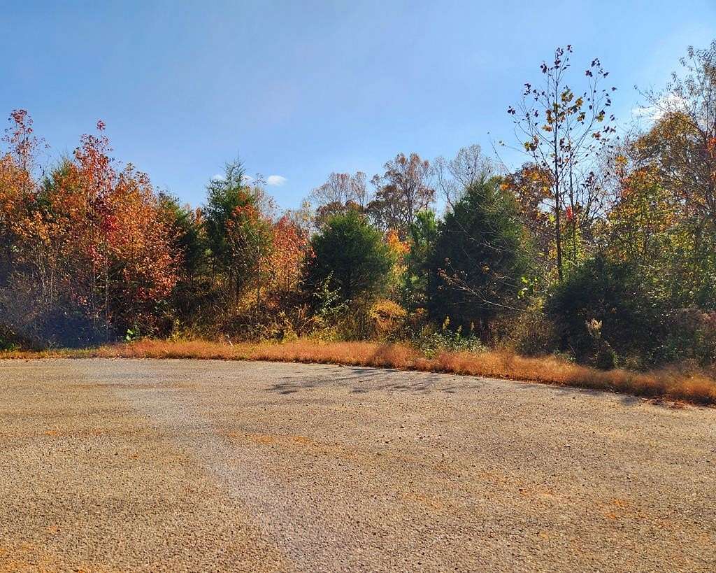 1.41 Acres of Residential Land for Sale in Cookeville, Tennessee