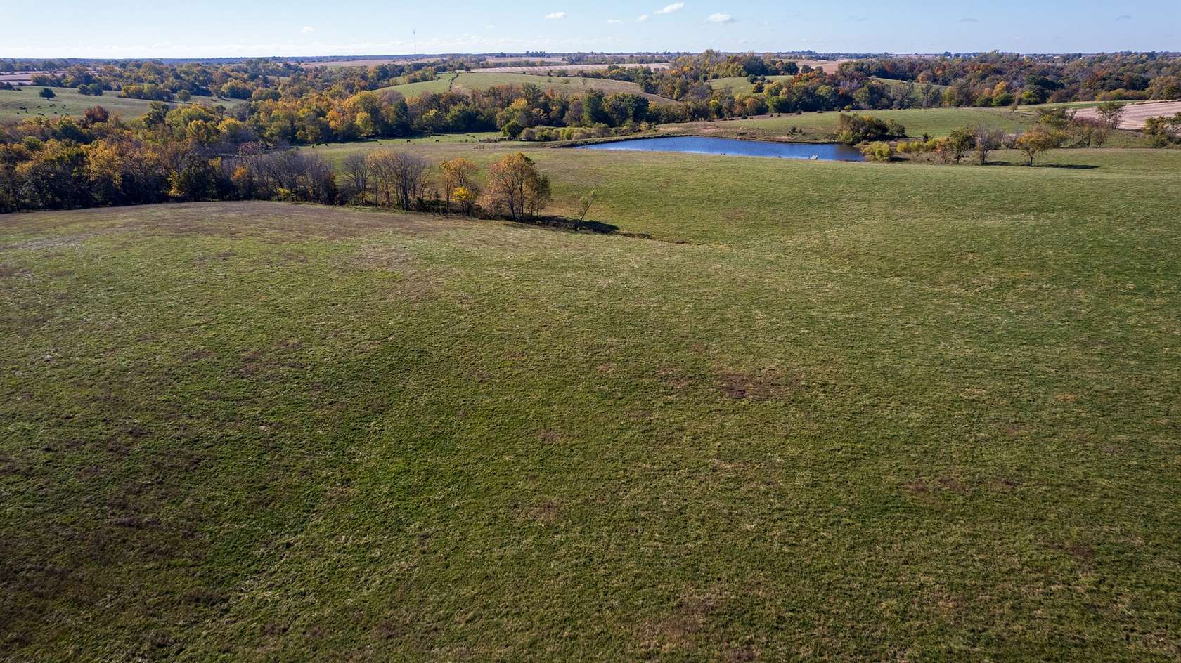 216 Acres of Land with Home for Sale in Columbia, Iowa