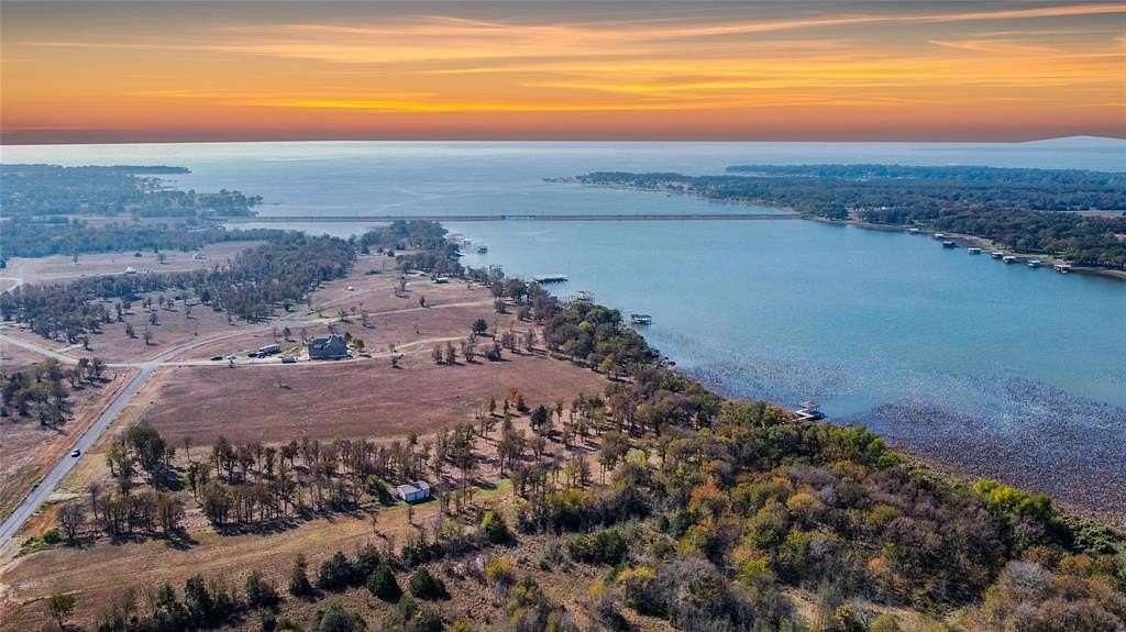 1.02 Acres of Residential Land for Sale in East Tawakoni, Texas