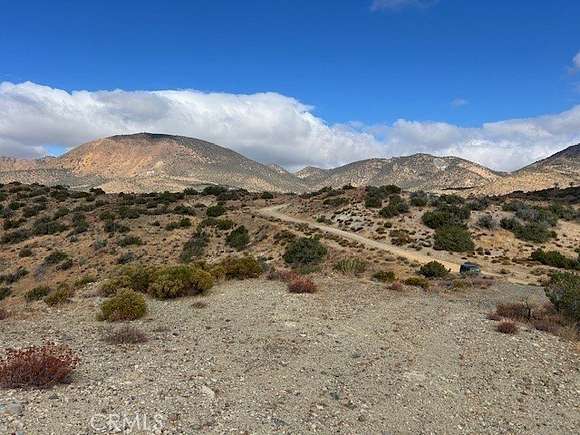 5.11 Acres of Residential Land for Sale in Tehachapi, California