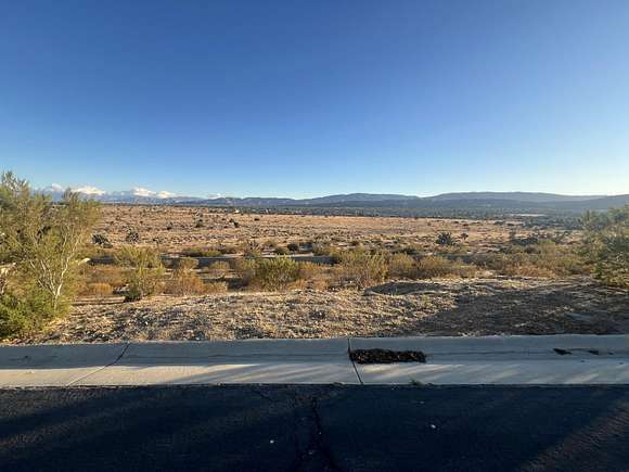 0.617 Acres of Residential Land for Sale in Lancaster, California