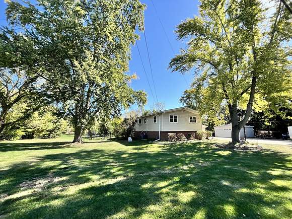 5 Acres of Residential Land with Home for Sale in Batavia, Illinois