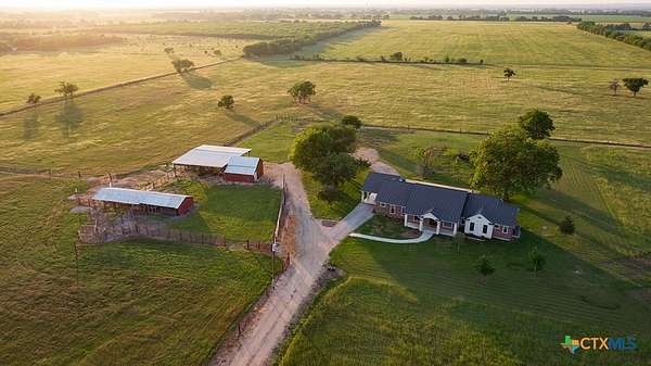 10.5 Acres of Land with Home for Sale in Marion, Texas