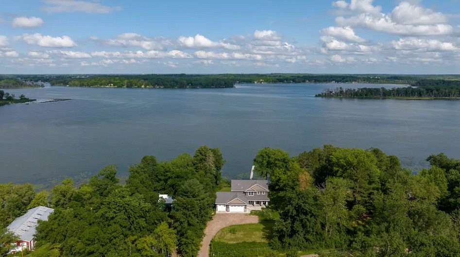 3 Acres of Land with Home for Lease in Stanchfield, Minnesota