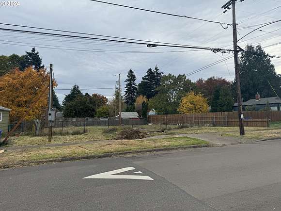 0.18 Acres of Residential Land for Sale in Portland, Oregon