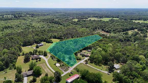 7 Acres of Residential Land for Sale in Holly Springs, Mississippi