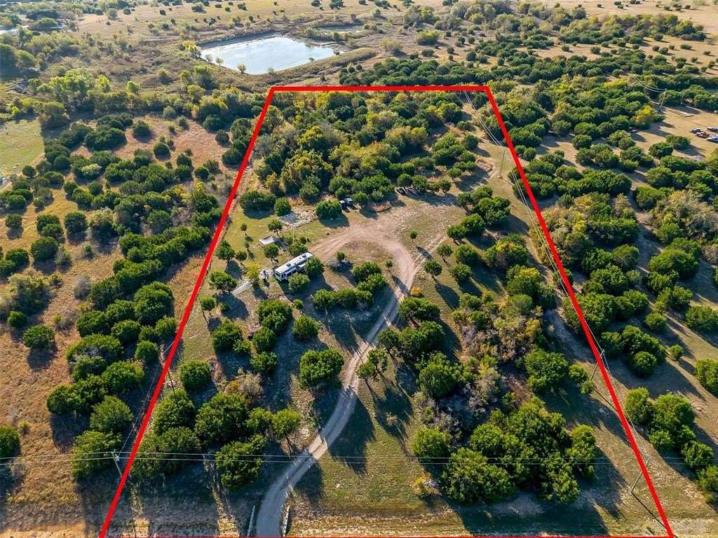 5.01 Acres of Residential Land for Sale in Rio Vista, Texas