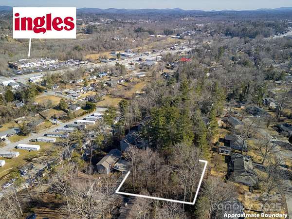 0.33 Acres of Land for Sale in Hendersonville, North Carolina