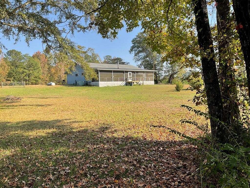 2 Acres of Residential Land with Home for Sale in Abbeville, Alabama