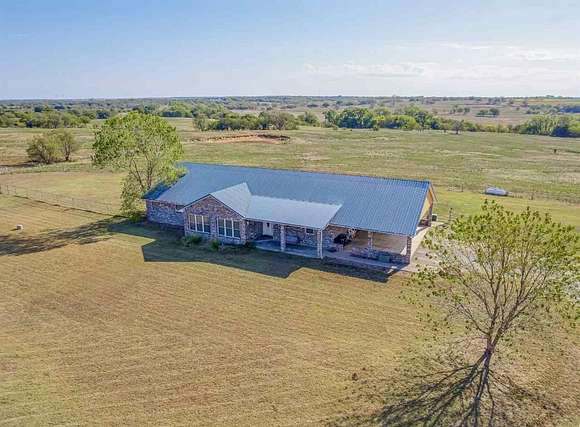 10 Acres of Land with Home for Sale in Marlow, Oklahoma