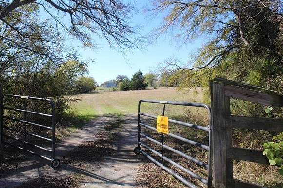 33.211 Acres of Land for Sale in Princeton, Texas