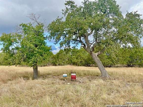 7.5 Acres of Residential Land for Sale in Pipe Creek, Texas