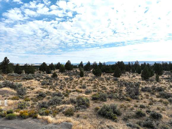 2.16 Acres of Commercial Land for Sale in Prineville, Oregon